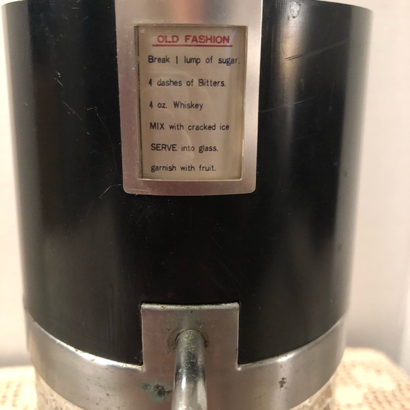 Rare cordless mix and serve drink dispenser - Picture 10 of 16